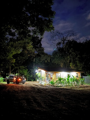 Exterior - Cabaña privada con jacuzzi en La Fortuna, Cerca del Volcan Arenal y Catarata. (Alajuela)