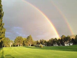 Golf - Creekside Escape • Private Fly Fishing Dock with Badge • Near Aspen with Views (Carbondale)