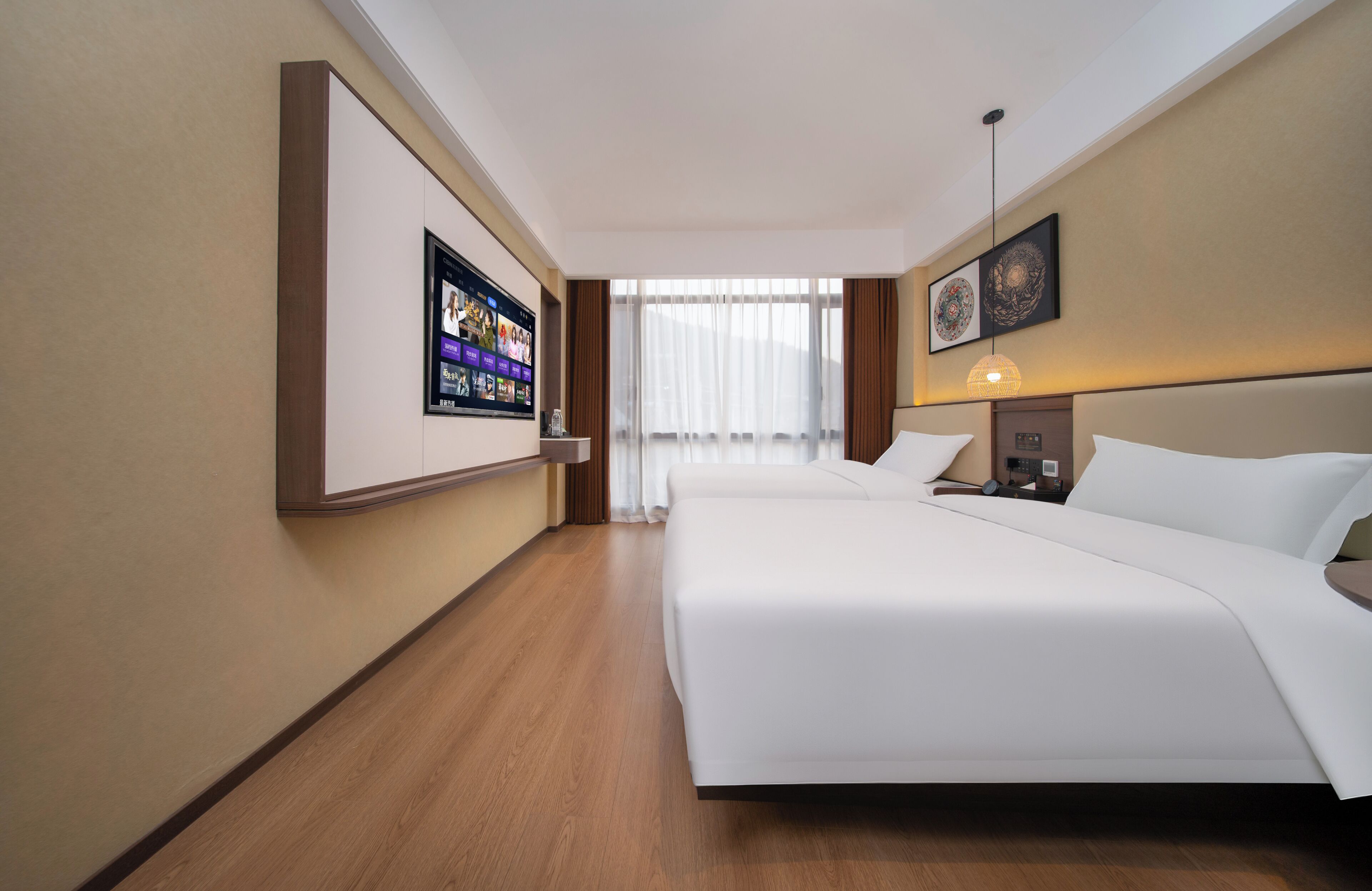 Quarto casal ou duplo luxo, várias camas, banheiro privativo, vista para a colina | Roupas de cama de algodão egípcio, roupas de cama premium