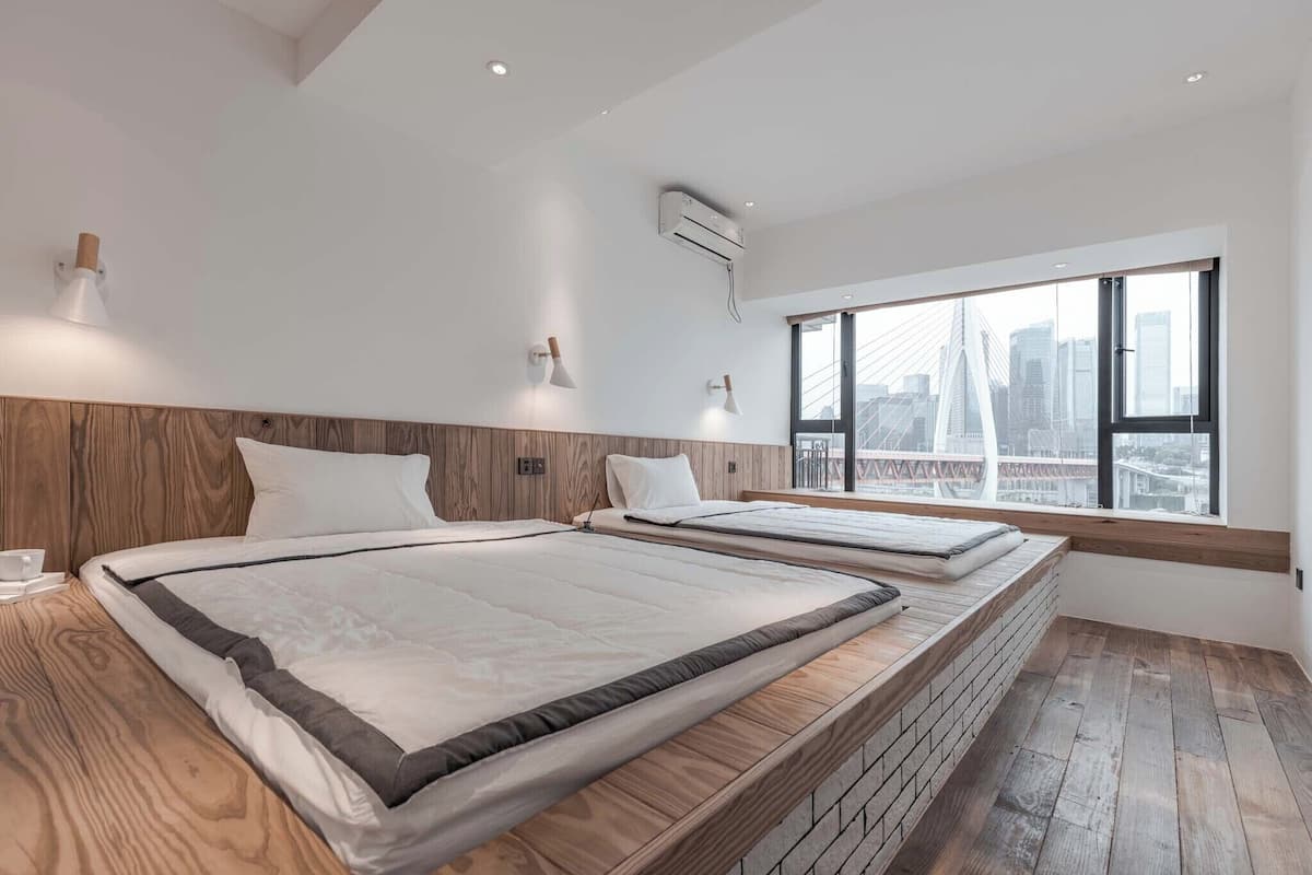 Suite de lujo, balcón, vista al río | Ropa de cama de alta calidad, edredón y cortinas blackout 