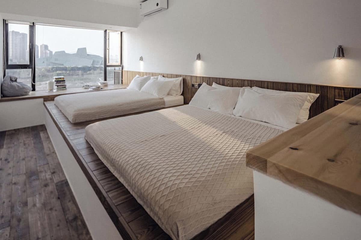Suite Prestigio, balcón, vista al río | Ropa de cama de alta calidad, edredón y cortinas blackout 