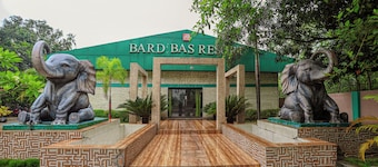 Bardibas Resort