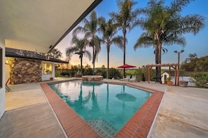Pool - Beautiful 4-bedroom house with AC in charming Fallbrook (Fallbrook)
