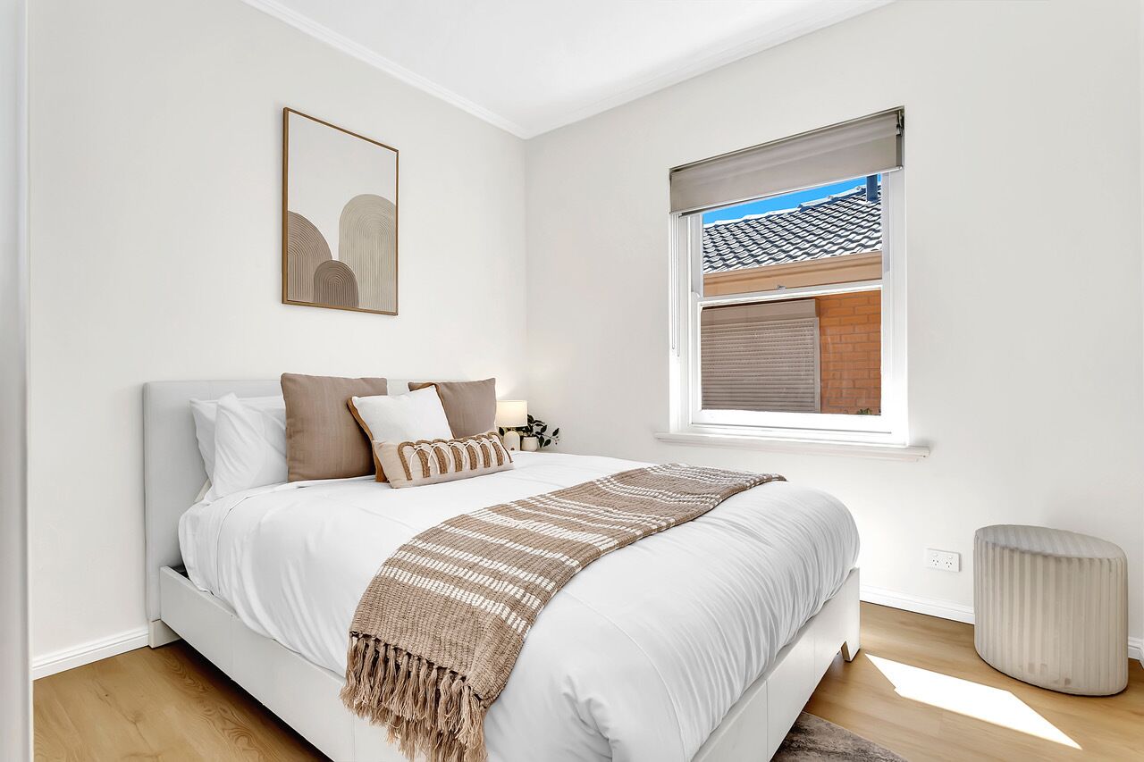 3 slaapkamers, een strijkplank/strijkijzer, wifi, beddengoed