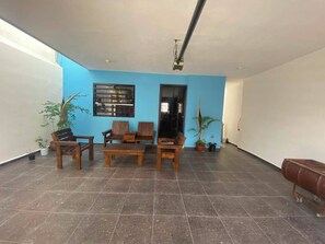 Interior - HOUSE WITH A ROOF GARDEN IN A PRIVATE RESIDENTIAL COMPLEX WITH 24/7 SECURITY AND ACCESS CONTROL (Guadalupe)