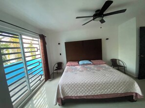 3 bedrooms, WiFi, bed sheets - HOUSE WITH A ROOF GARDEN IN A PRIVATE RESIDENTIAL COMPLEX WITH 24/7 SECURITY AND ACCESS CONTROL (Guadalupe)