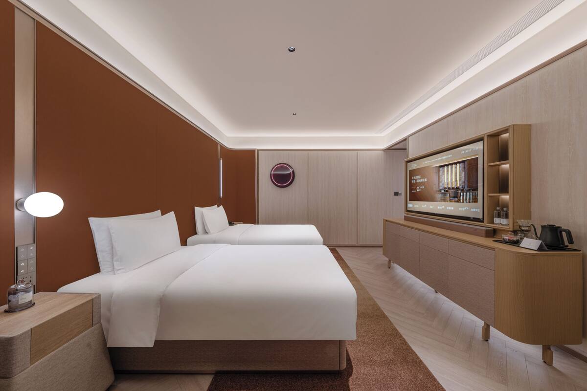 Superior Twin Room