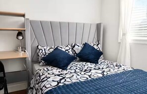 Room - Lovely 4-bedroom house in Vancouver perfect for your next getaway (Vancouver)