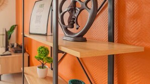 Interior - Premium 2-Bedroom Apartment - Genève Express - Train station 200 meters away on foot (Bons-en-Chablais)