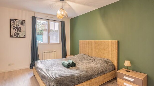 1 bedroom, Internet, bed sheets - Premium 2-Bedroom Apartment - Genève Express - Train station 200 meters away on foot (Bons-en-Chablais)