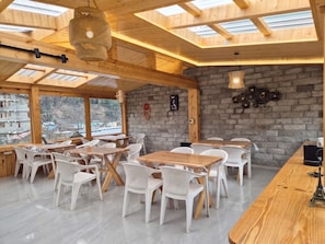 Dining - OnlyStay Persimmon Farmstead (Manali)