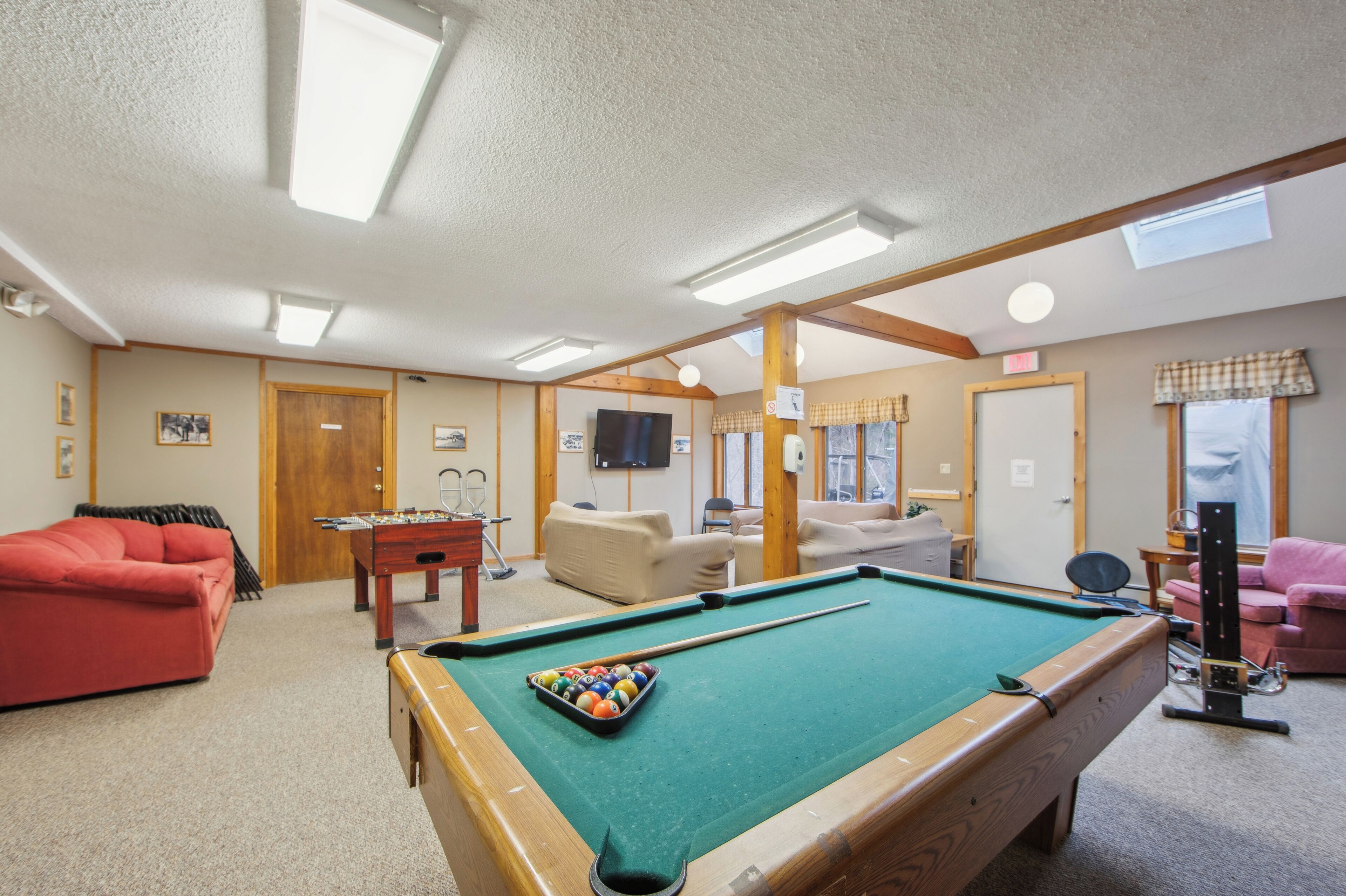 2 Townhomes + Indoor Pool + Game Room | Gore Mtn | The Summit At Gore Mtn - Gore Mountain, NY