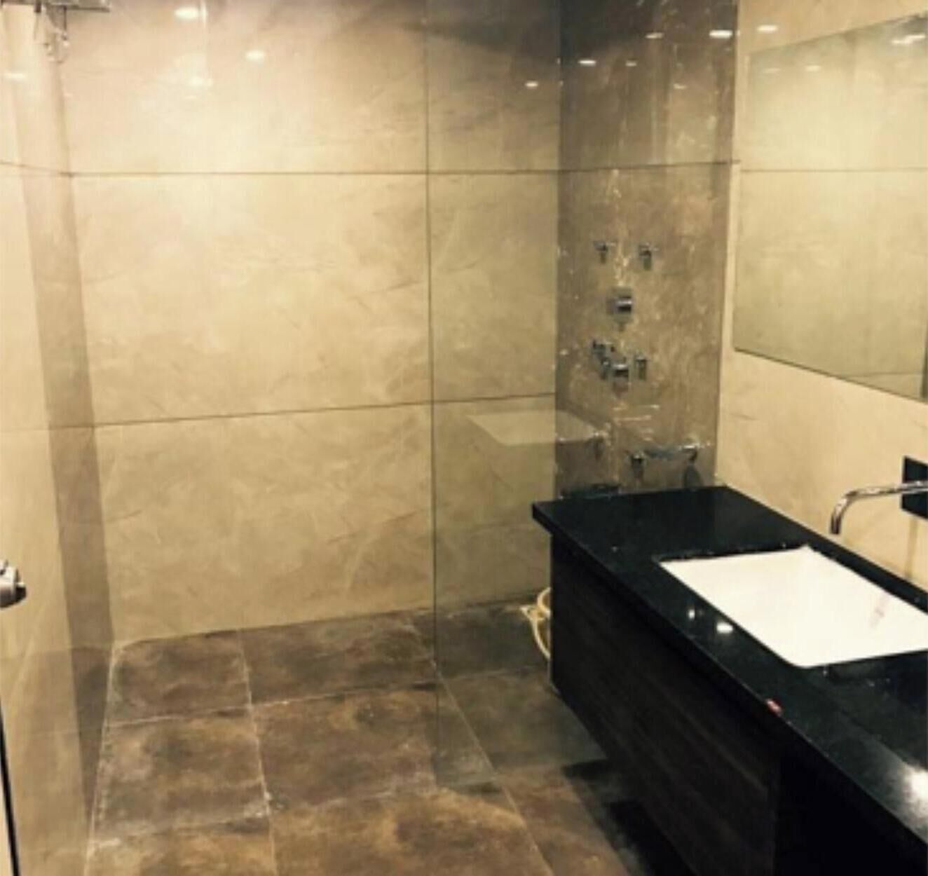 Shower, free toiletries, soap, shampoo