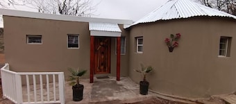11 on High Airbnb za