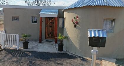 11 on High Airbnb za