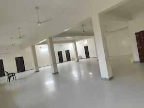 Basic Double Room, City View | Interior - Pithoragarh Guest House (Jodhpur)