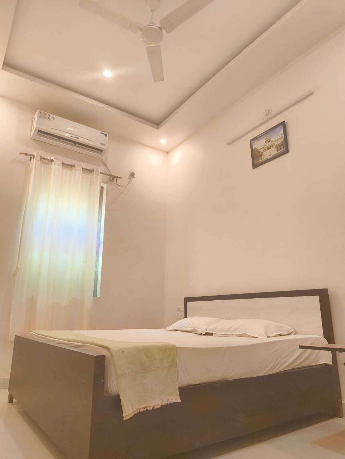 Deluxe Double Room, City View