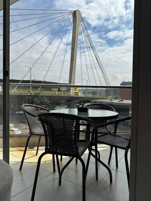 Outdoor dining - Modern with Metro Viva Envigado view (Envigado)