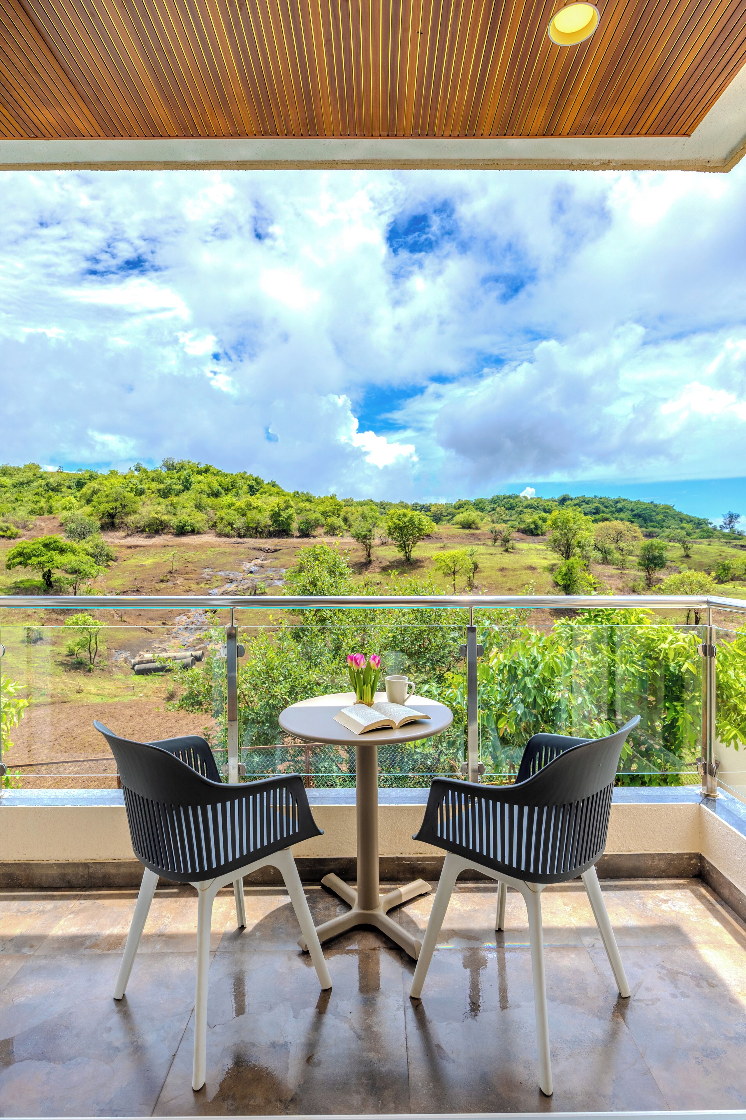 Villa Deluxe, vista a la colina | Restaurante al aire libre