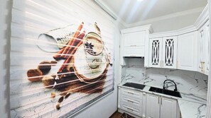 Mini-fridge, microwave, oven, stovetop - Sultan hotel boutique (Andijan)