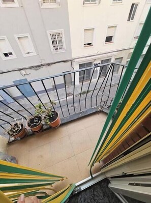 Unclassified image, 2 of 26, button - Malvarrosa Beach Studio Apartment 10 (València)