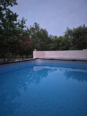 Pool - Vrbo Property (La Tour-d'Aigues)