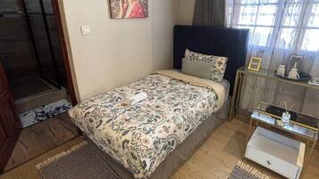 Desk, iron/ironing board, internet, bed sheets