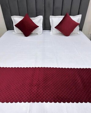Chambre Double Deluxe, vue ville | Bureau, Wi-Fi gratuit