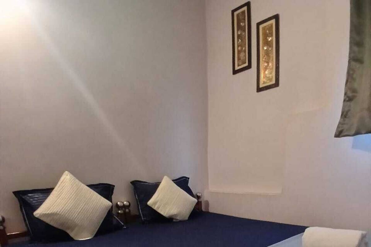Habitación estándar | Wifi gratis y ropa de cama