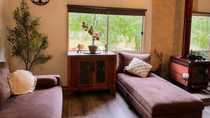 House, 2 Bedrooms, Fireplace | Living area