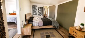 2 bedrooms - Willow Cabin at The Reset Retreat (Charbon)