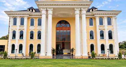 Shree Maa Vaishno Hotel & Resort