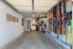 Interior - 1 Car Garage | Gourmet Kitchen | On Bus Route (Steamboat Springs)
