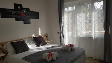 Doppel- oder Zweibettzimmer, Balkon | Kostenloses WLAN