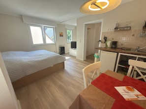 Room - Vrbo Property (Bernkastel-Kues)