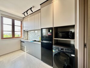 Family Apartment, 2 Bedrooms, Kitchen, City View | Private kitchen - Spacious modern 2BR apartment Phu Quoc (Phu Quoc)