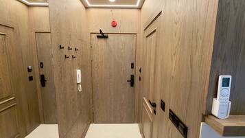 Suite estudio Premium, balcón | Interior