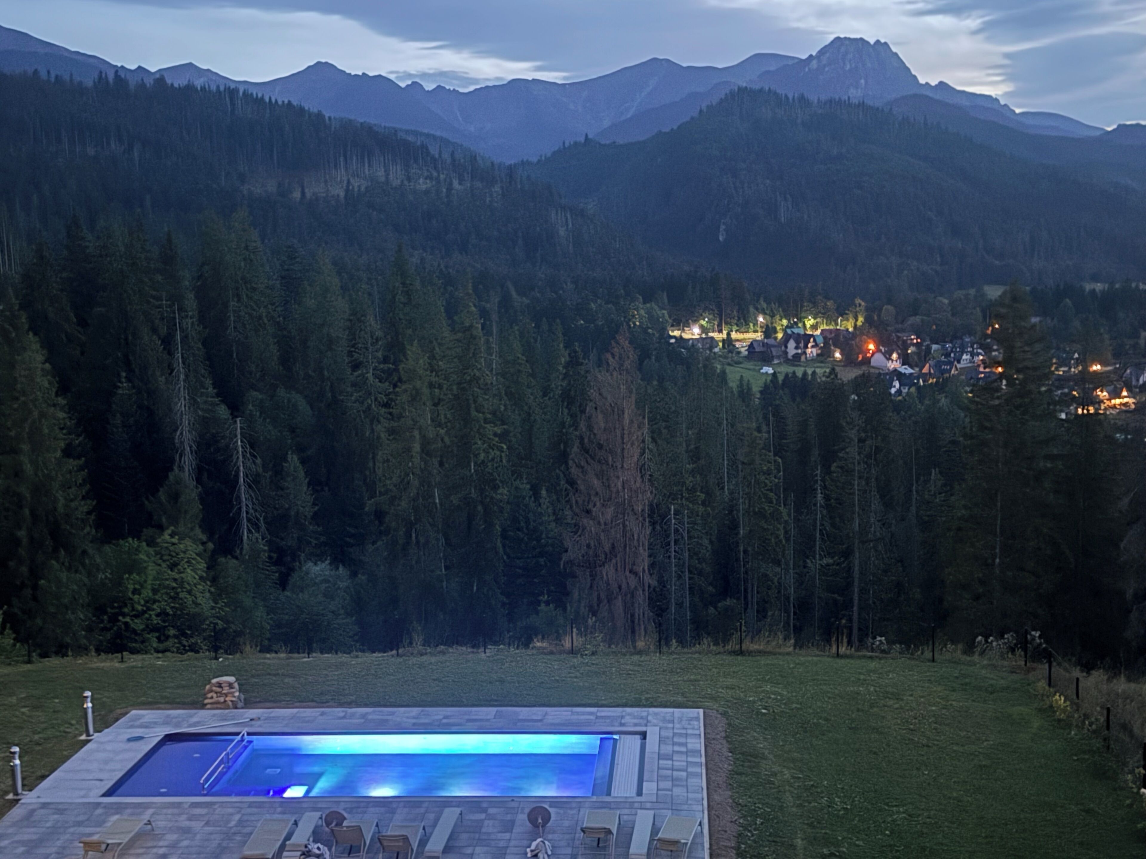 Seasonal outdoor pool