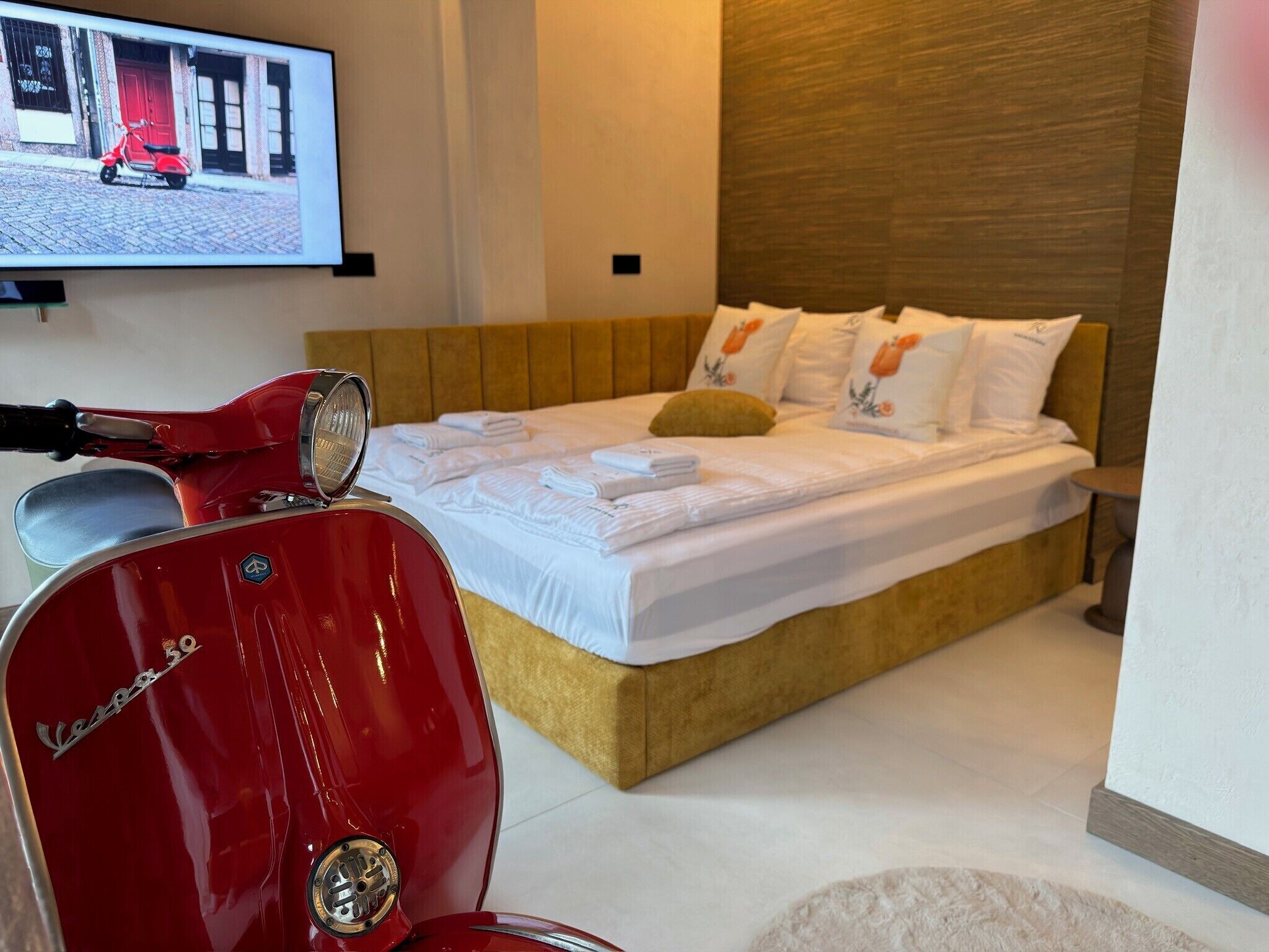Premium-Studiosuite, Balkon | Verdunkelungsvorhänge, Bügeleisen/Bügelbrett, kostenloses WLAN