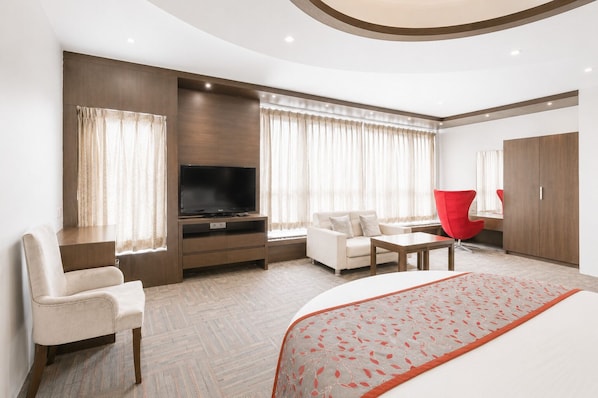 Romantic Honeymoon Suite