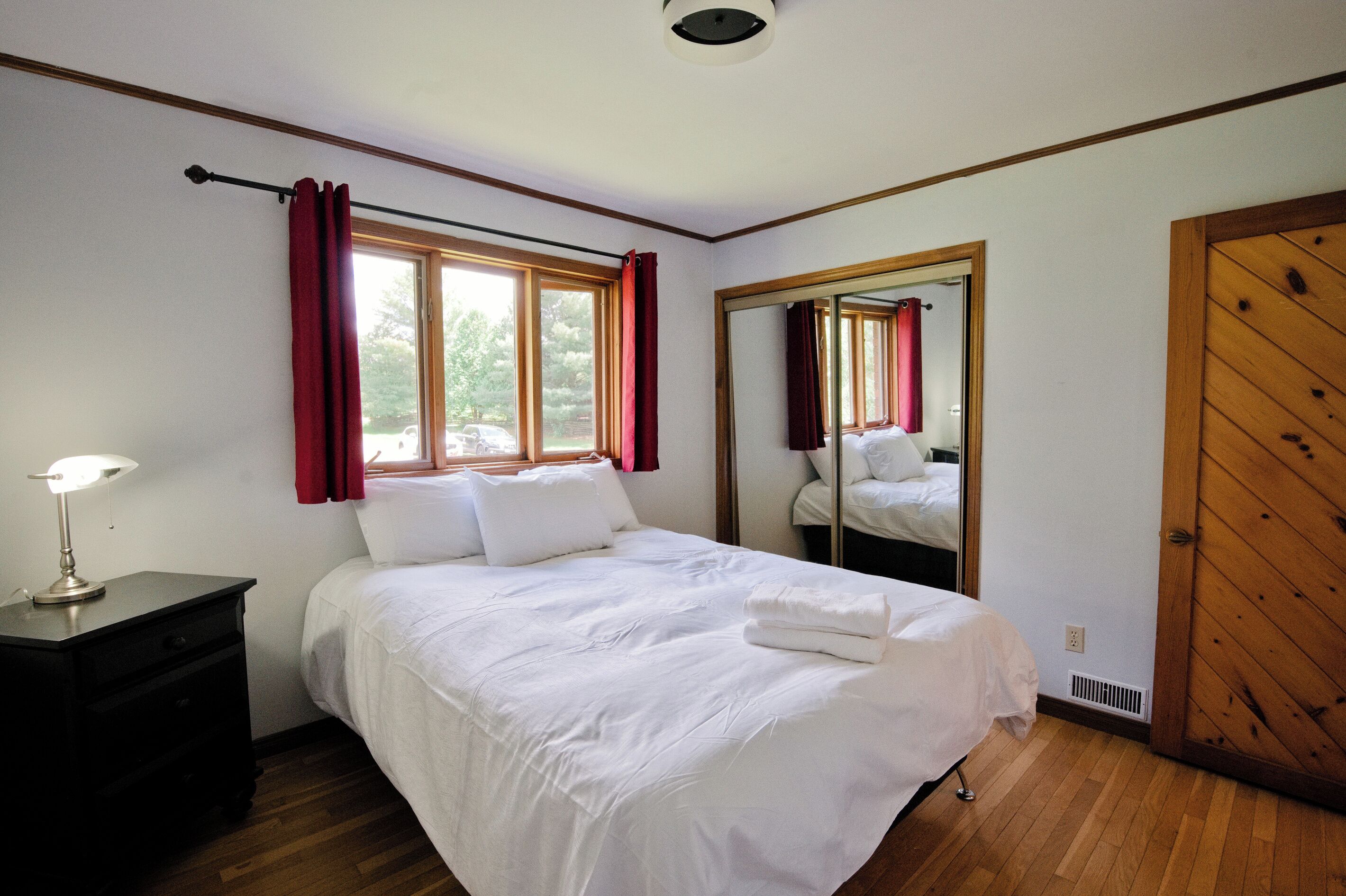 3 Schlafzimmer, Schreibtisch, Bügeleisen/Bügelbrett, kostenloses WLAN