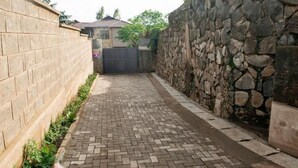 Unclassified image, 5 of 24, button - Peakline Apartments (Arusha)