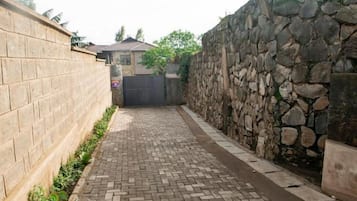 Apartment | Property grounds