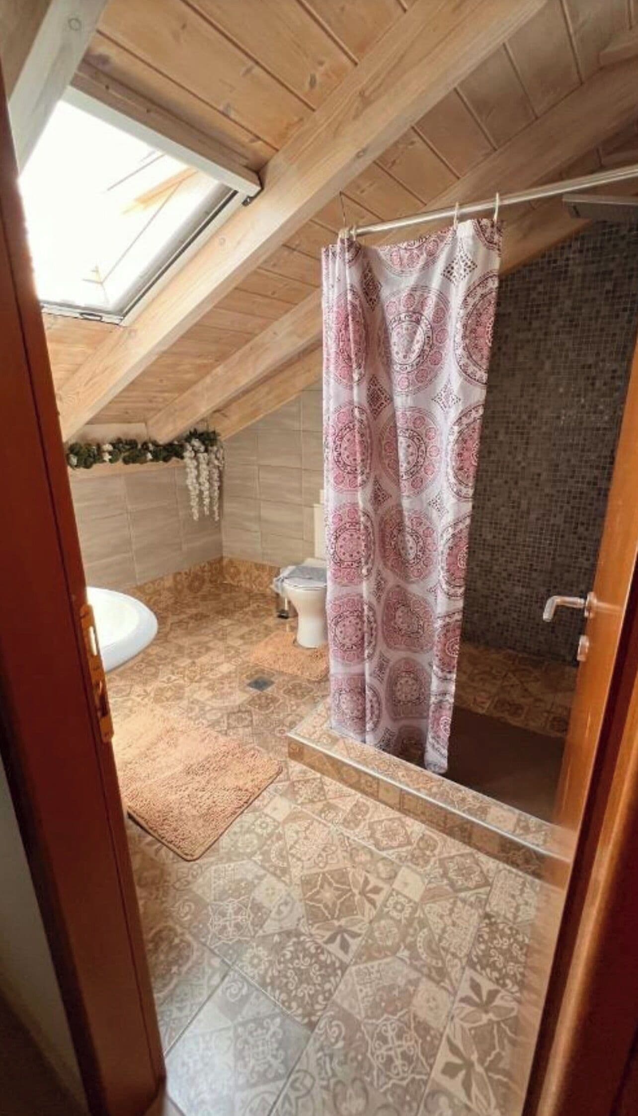 Apartamento, 2 habitaciones, vistas a la colina | Baño