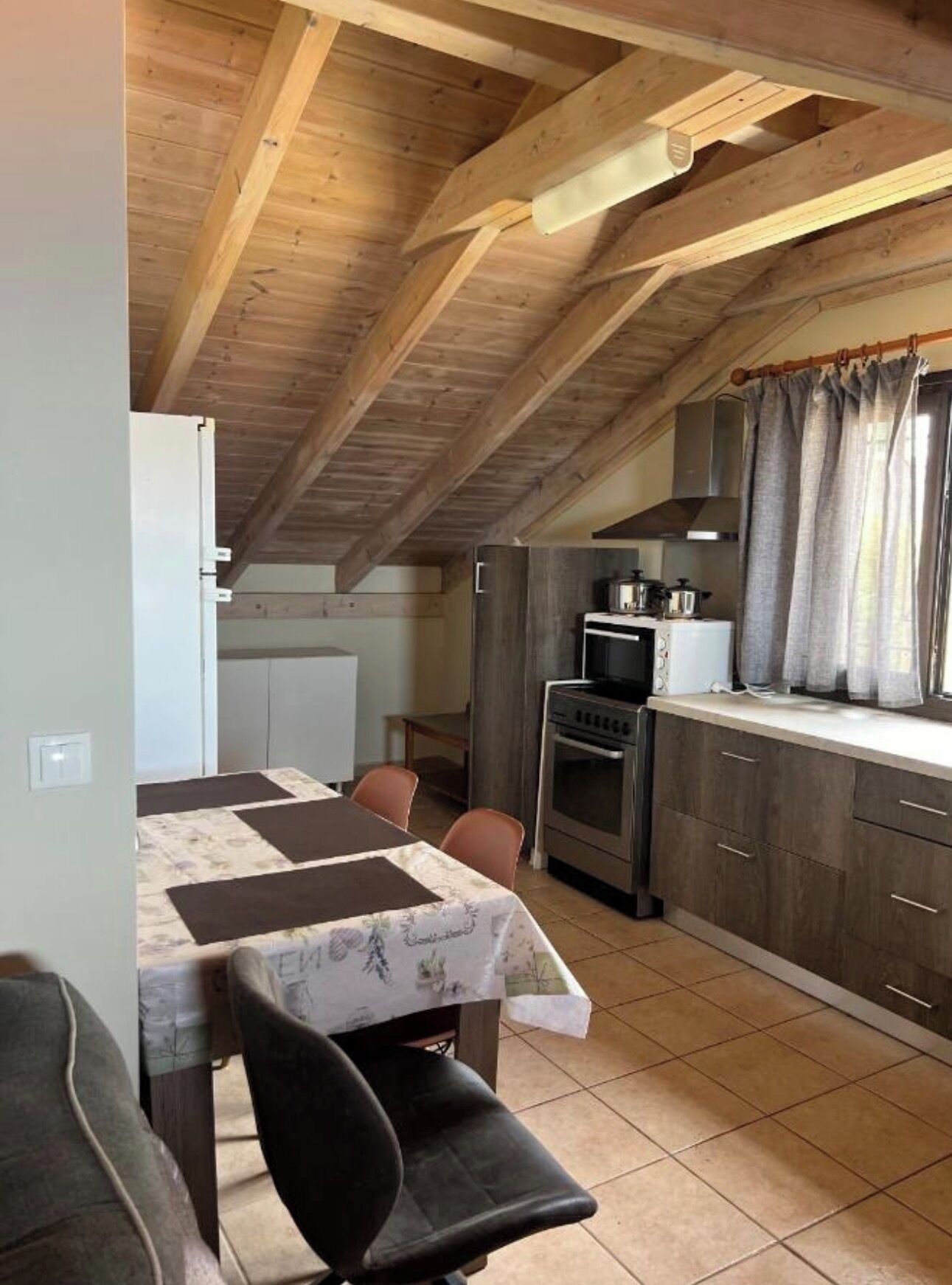 Appartement, 2 chambres, vue sur la colline | Cuisine privée