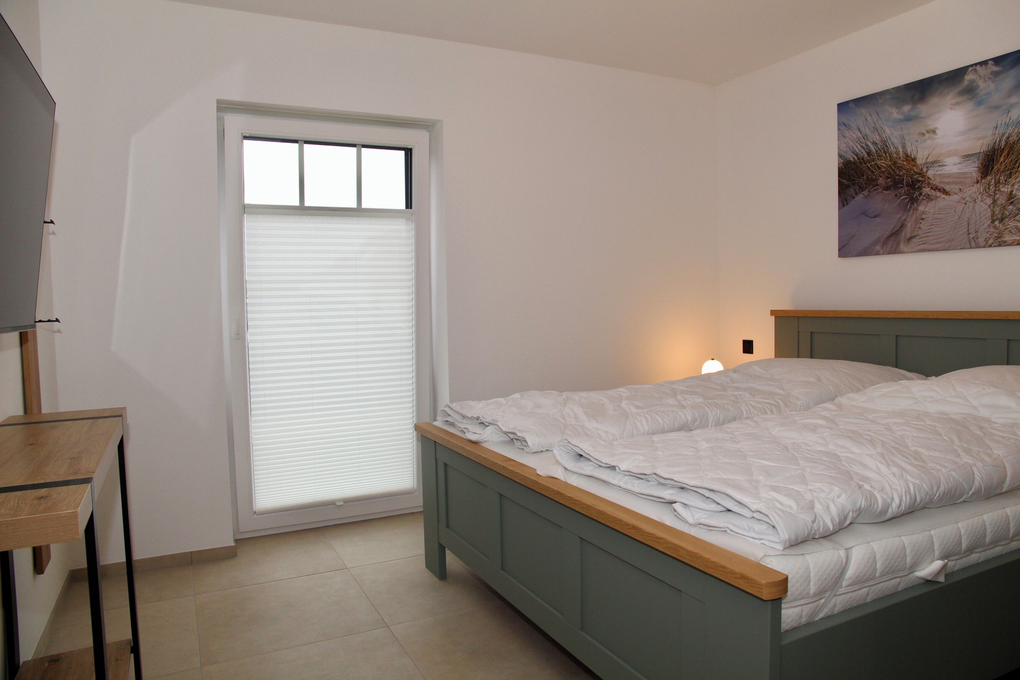 2 bedrooms