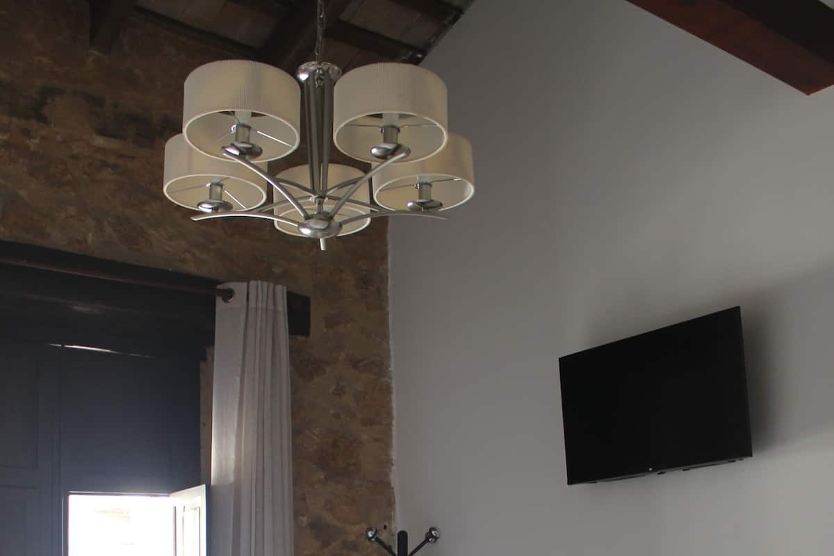 Standard Double Room | WiFi (free)