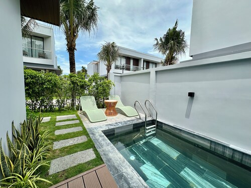 Tiamo 1BR beach villa with private pool