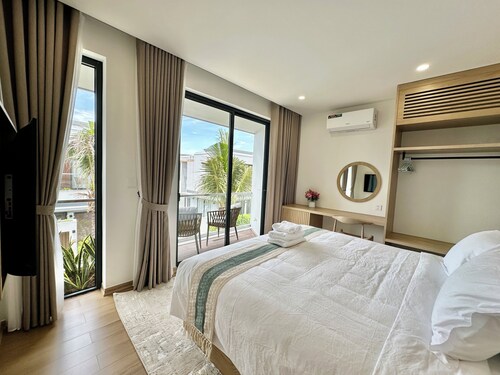 Tiamo 1BR beach villa with private pool