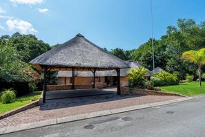 Exterior - Kruger 268 - Luxury Self-Catering  (Hazyview)